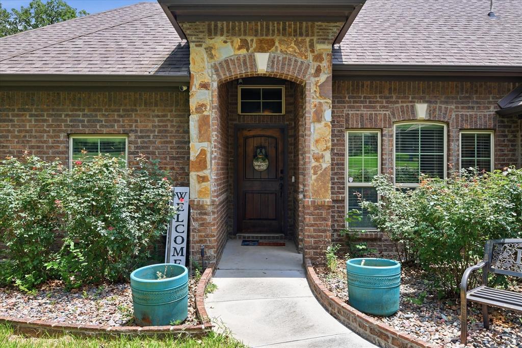 145 Foxpointe Circle — photo
