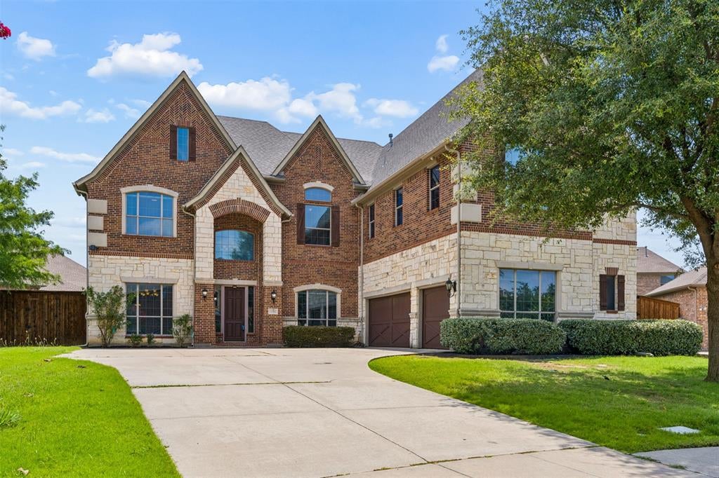 4136 Choctaw Drive — photo