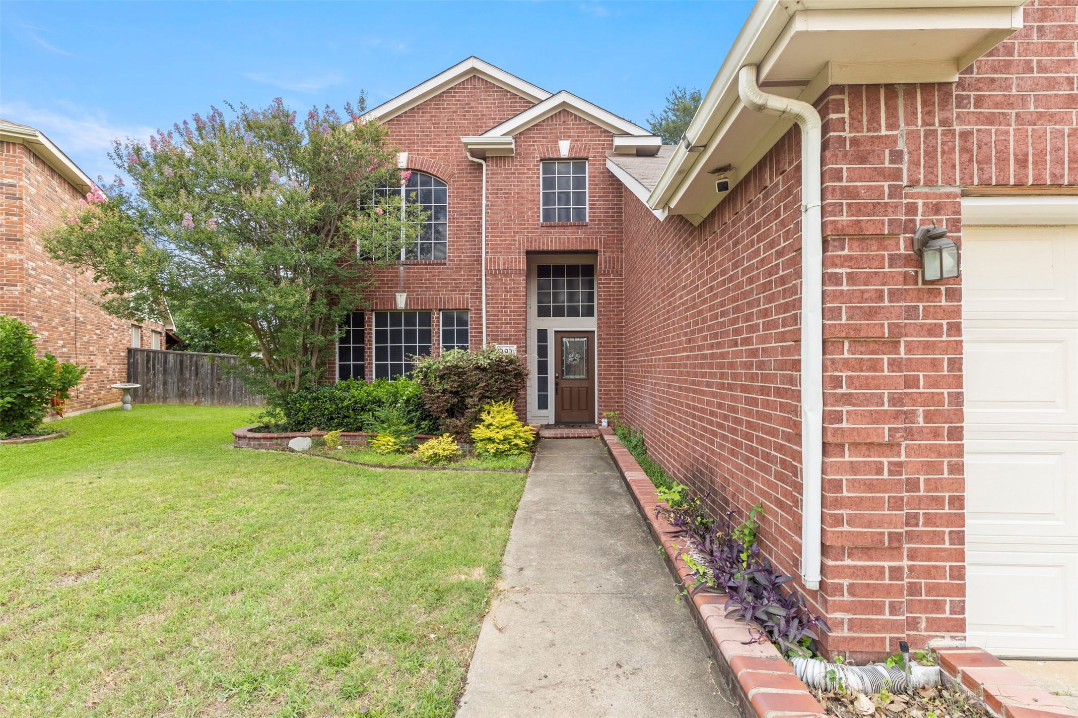 903 Summerbrook Drive, Euless, TX 76040 — photo 3