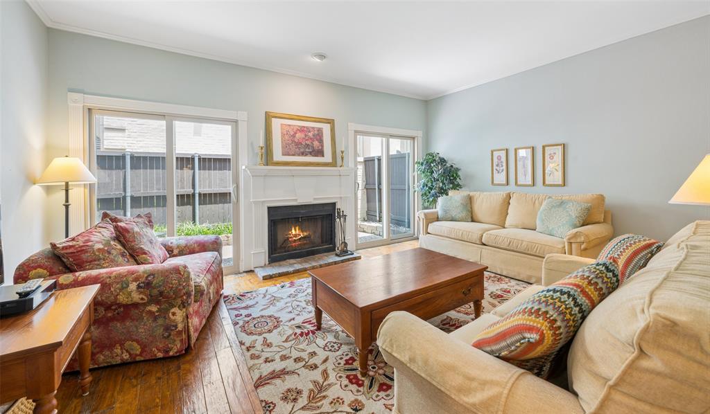 4229 Cole Avenue 108 — photo