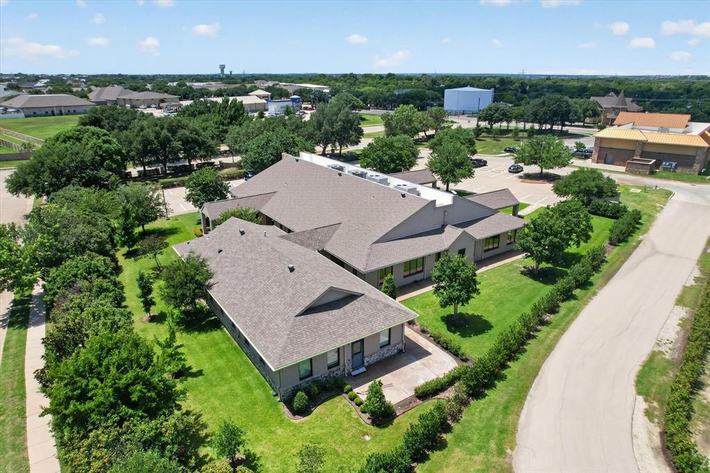 6200 Stone Hill Farms Parkway — photo