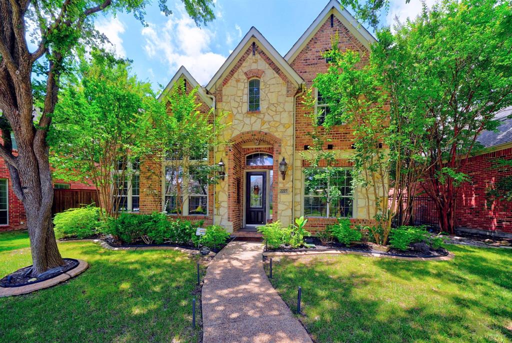2227 Fox Crossing Lane — photo