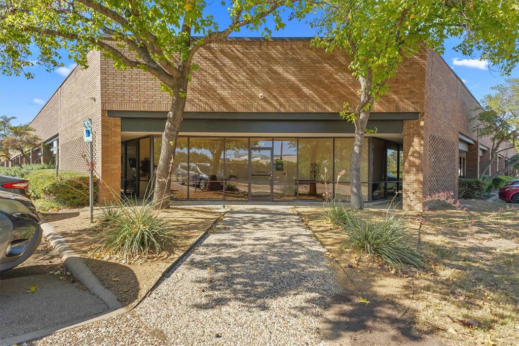 3100 Premier Drive 232 — photo
