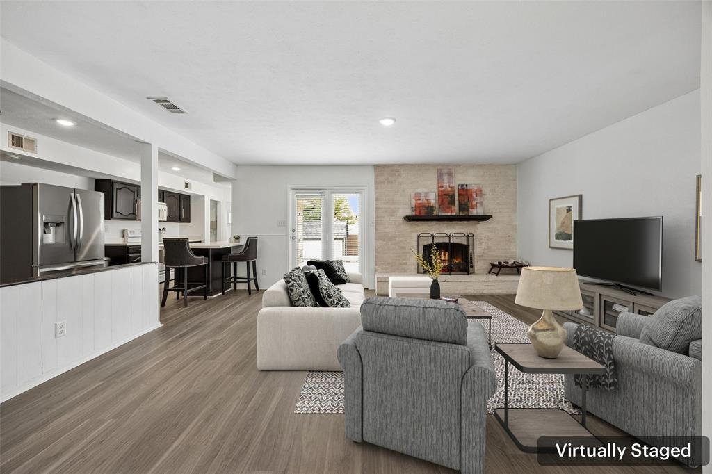 3004 Yorkshire Court — photo