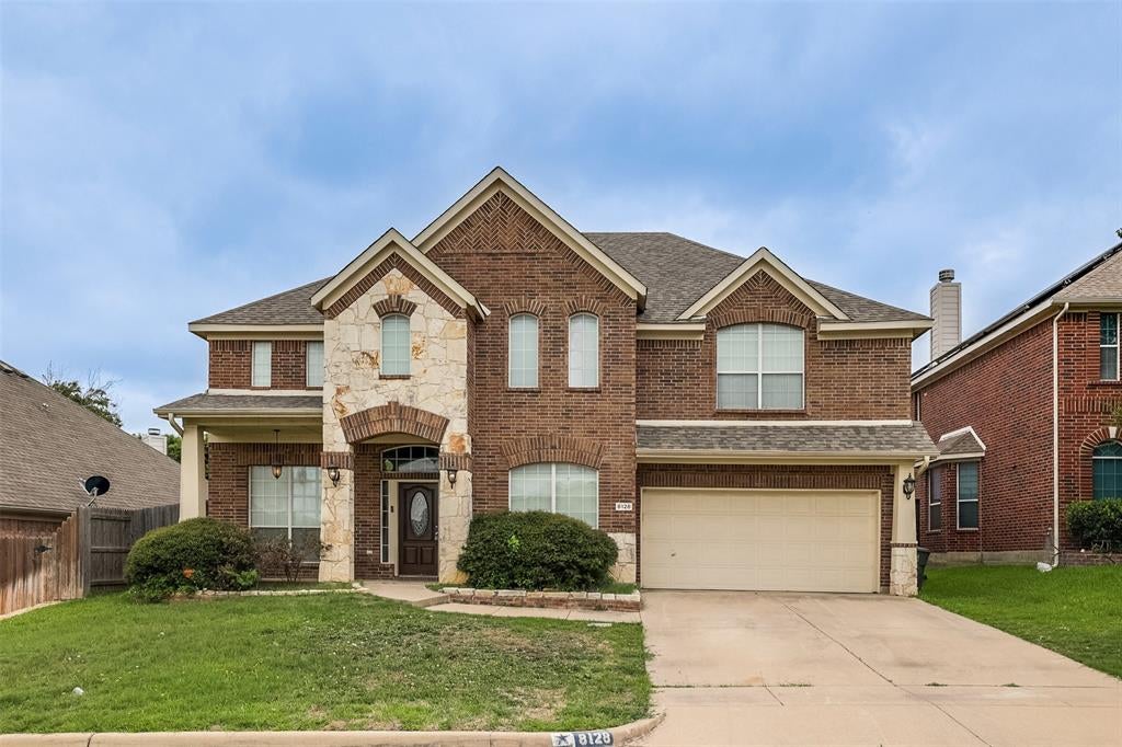 8128 Geranium Lane — photo