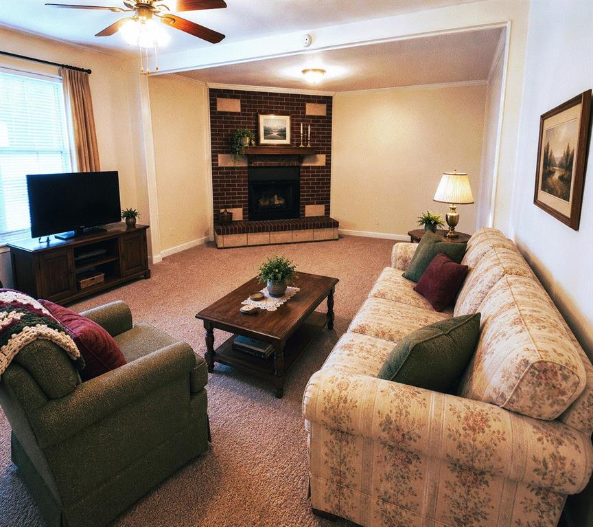 1315 Athens Drive — photo