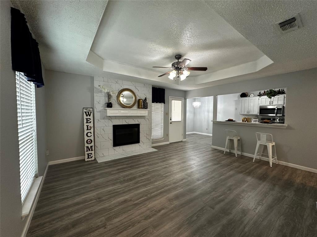 5218 Wild Horse Court — photo