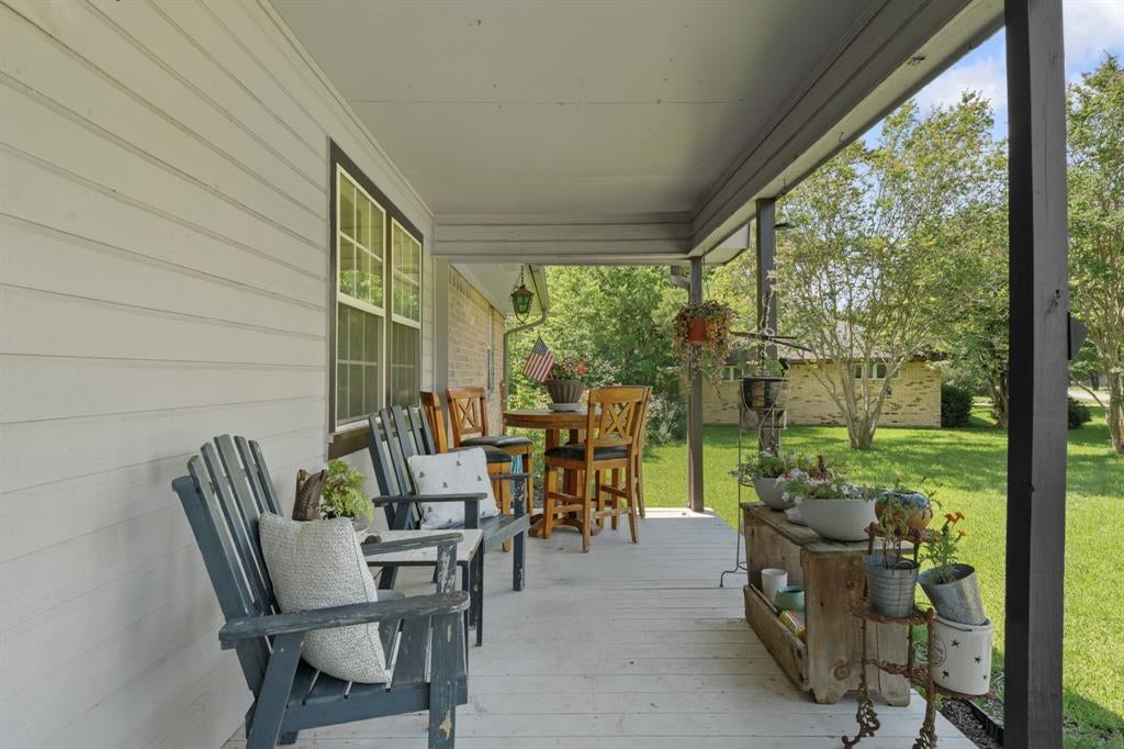 236 Circle Drive — photo