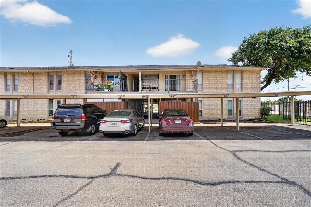 4652 Matilda Street D — photo