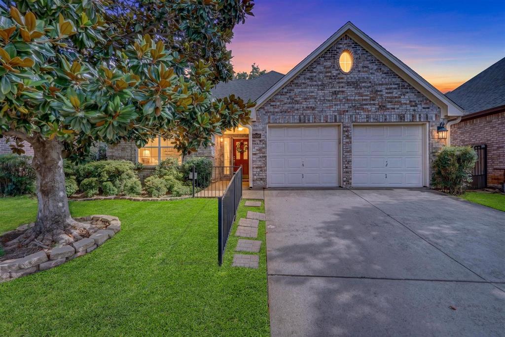 3208 Village Oak Drive — photo