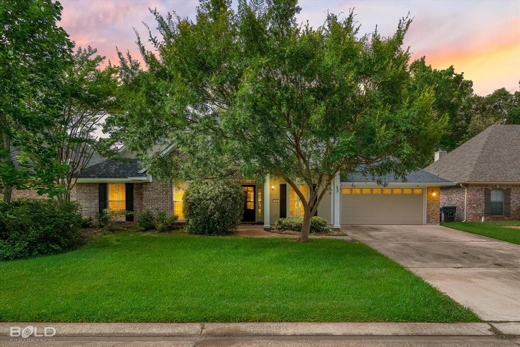 444 Grand Oaks Drive — photo