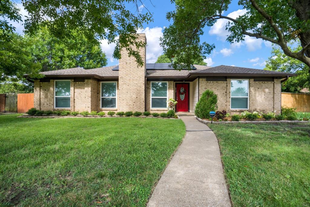 852 Bronco Lane — photo