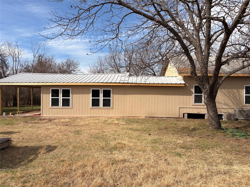 616 Breckenridge Highway — photo