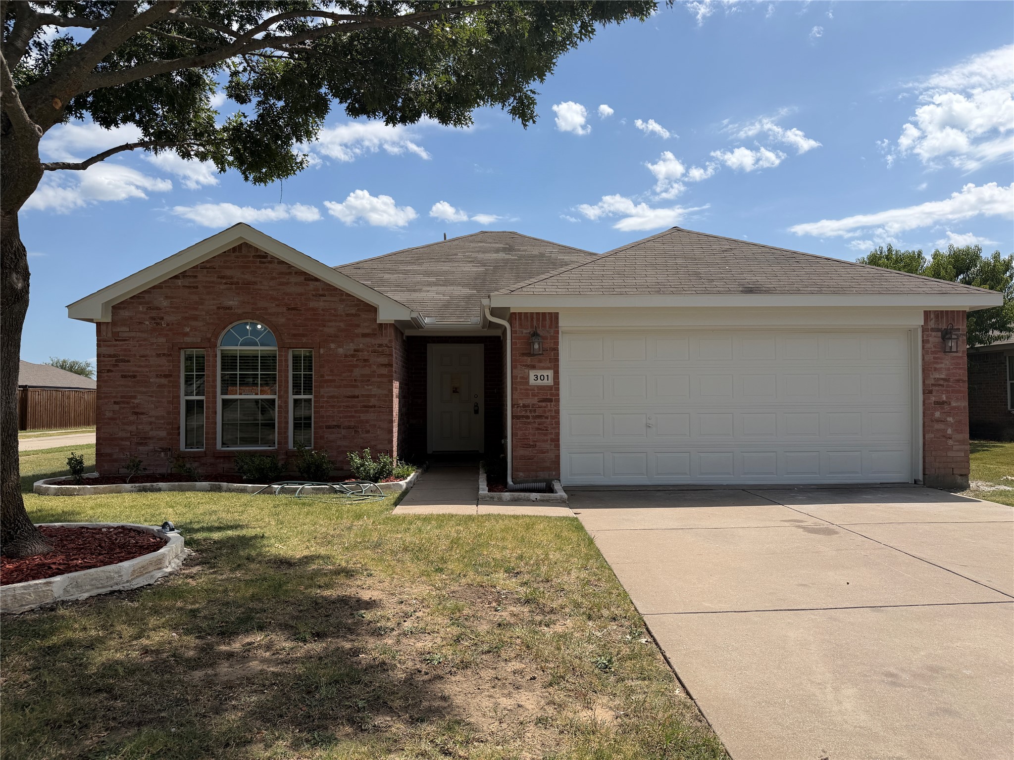 301 Meadow Lark Lane — photo