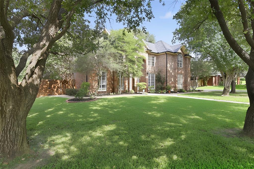 948 Tealwood Drive — photo