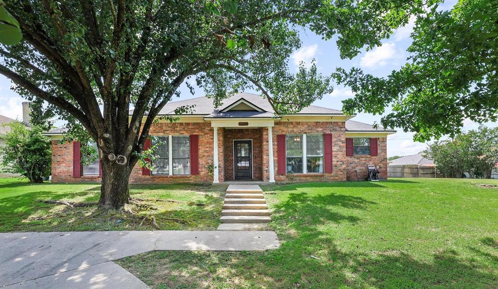 1804 Greenridge Court — photo