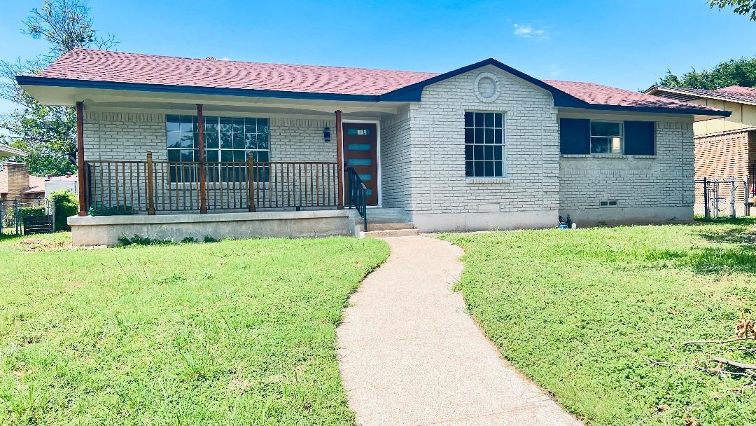 1711 Heather Glen Drive — photo