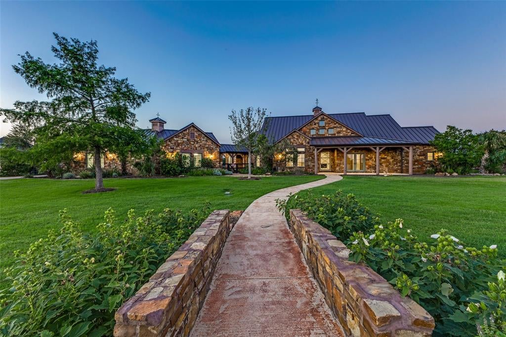 1023 Gene Perry Court — photo