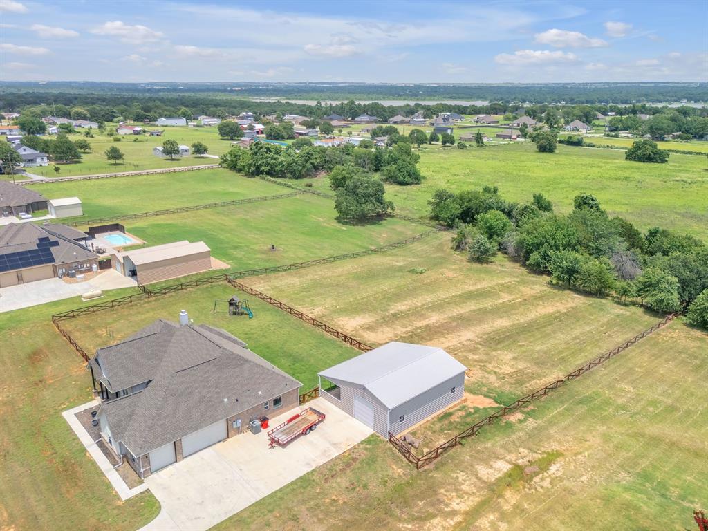 7609 Carter Ranch Road — photo
