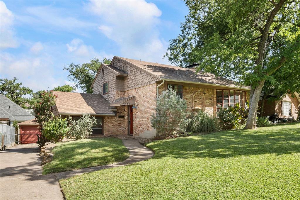 7735 Deer Trail Drive — photo