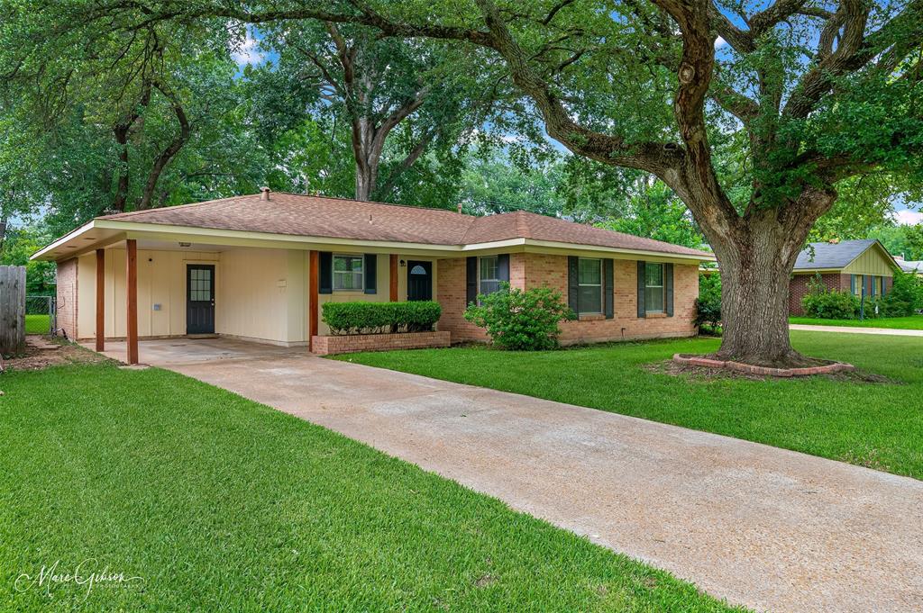 538 Mockingbird Lane — photo