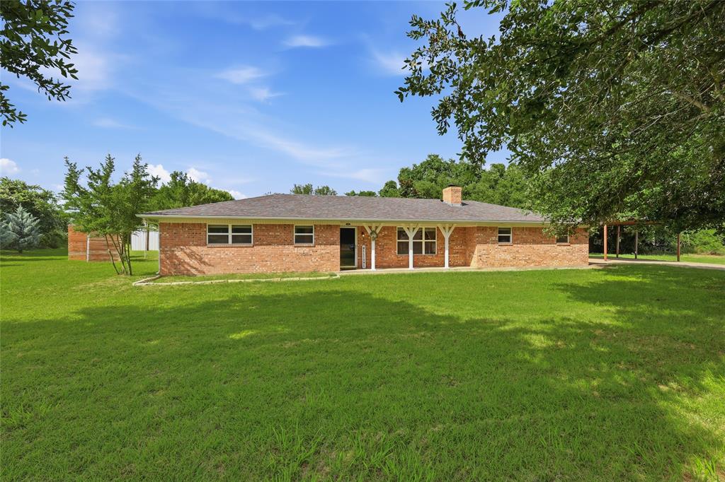 101 Pleasant Valley Lane — photo