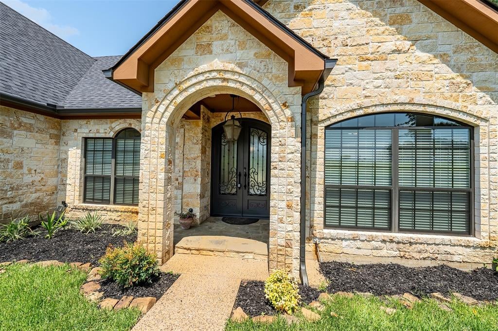 6414 Dorsey Drive — photo