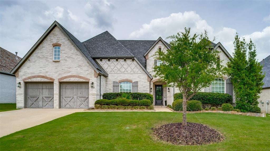 810 Country Brook Lane — photo