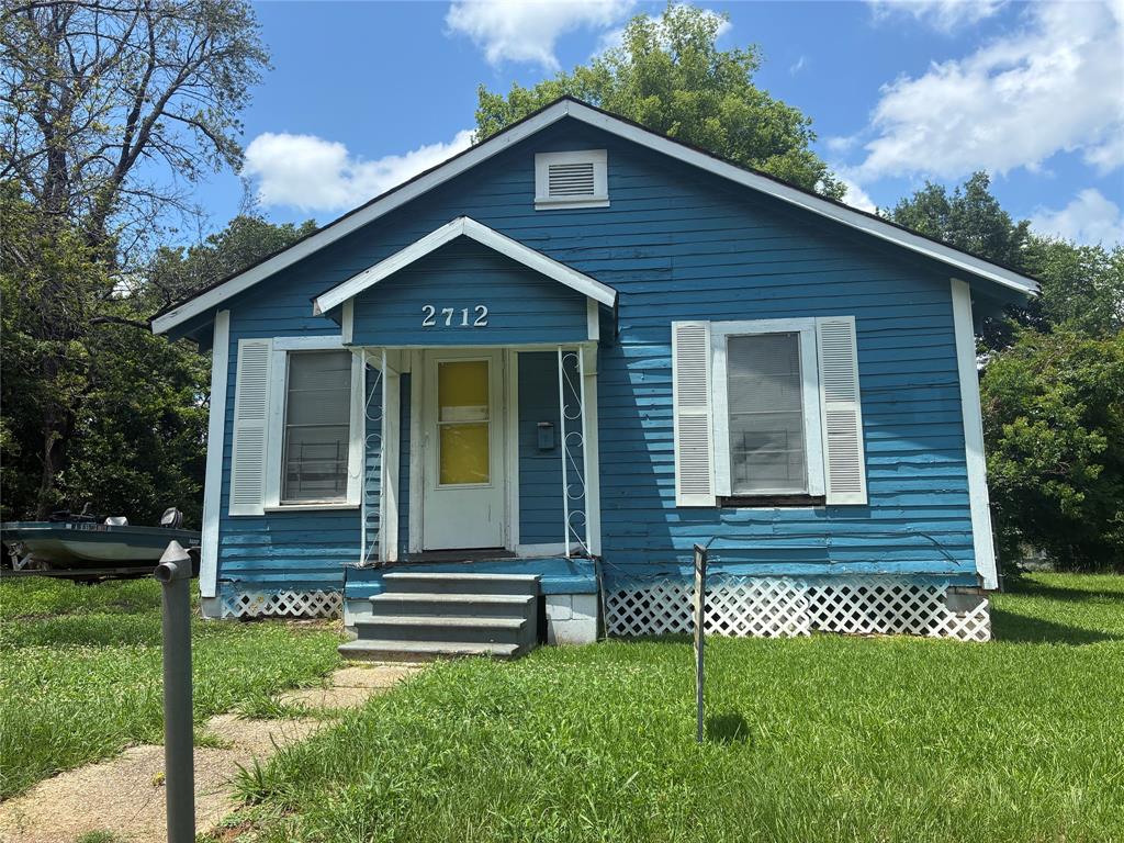 2712 Ashton Street — photo