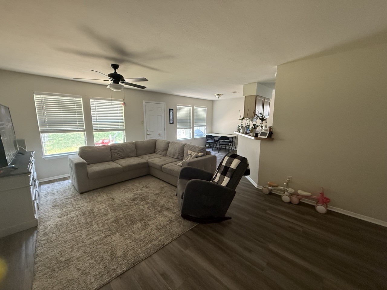 4017 Devonaire Drive, Fort Worth, TX 76008 — photo 2