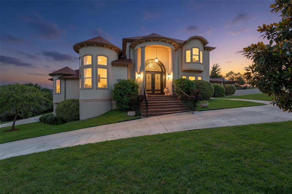 1373 Overlook Circle — photo