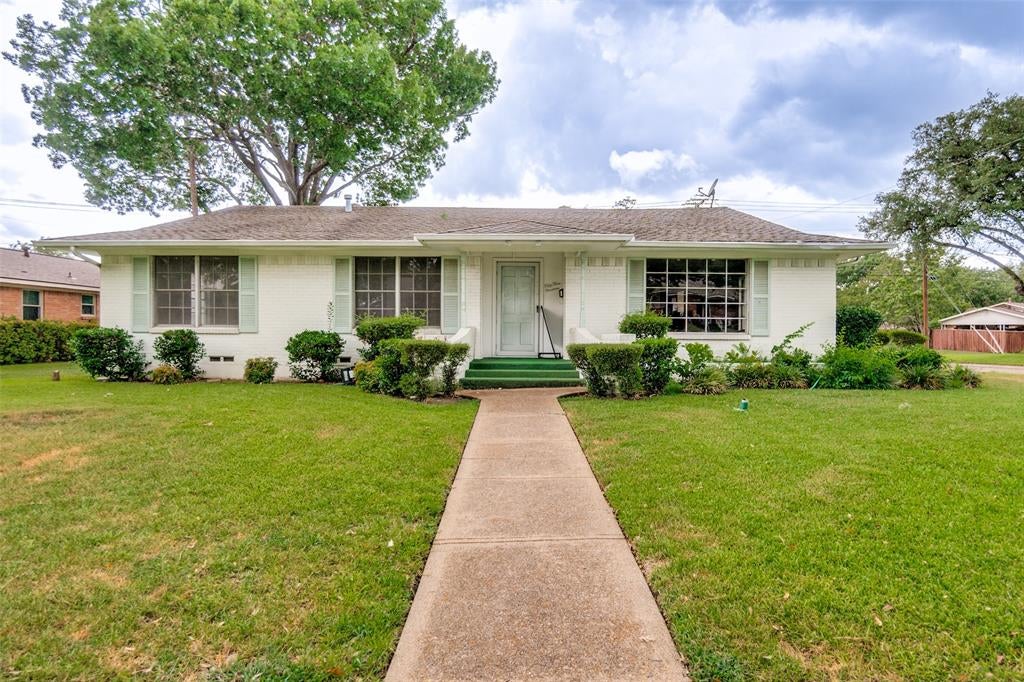 5319 Urban Crest Road — photo