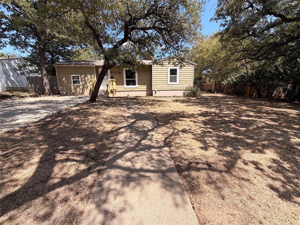 2613 Stark Street — photo