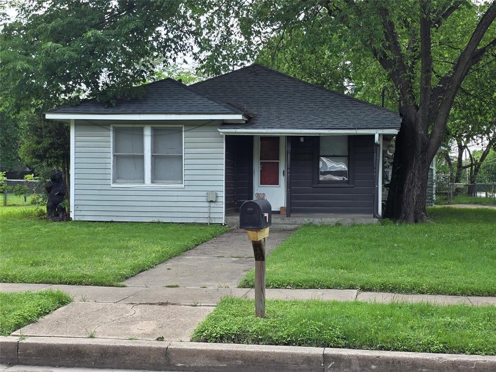 1315 N Robinson Street — photo