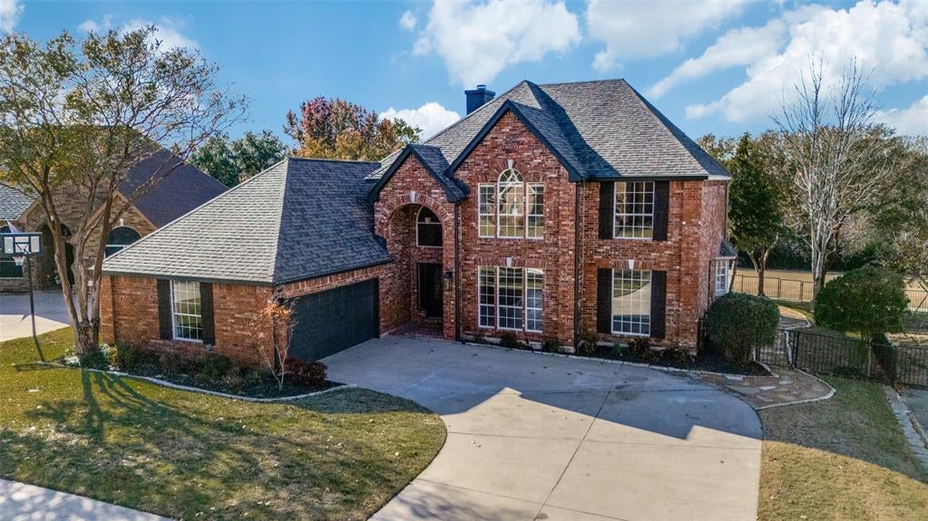 2822 Roundrock — photo