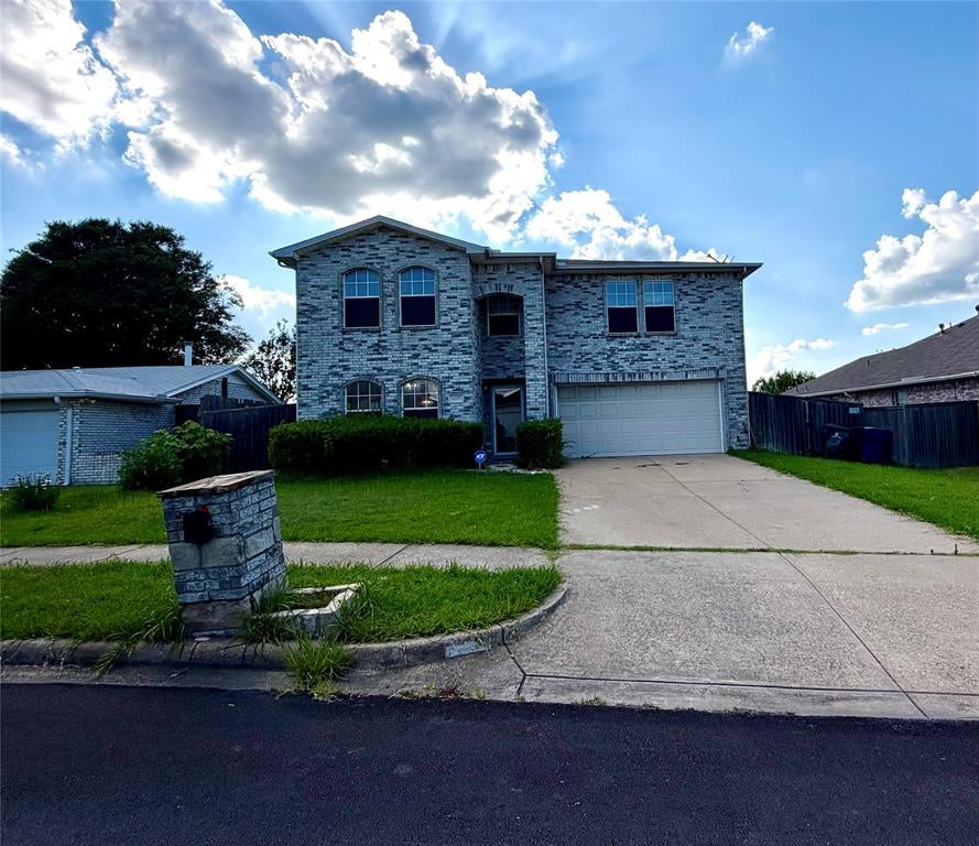 1257 Regal Drive — photo