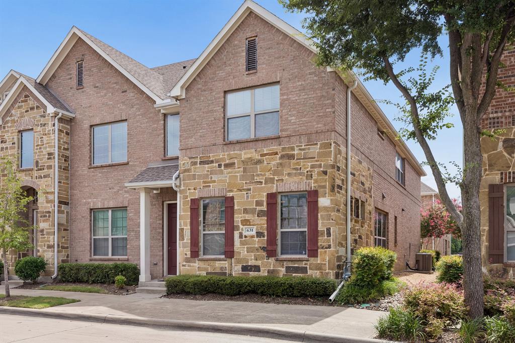 631 Matthew Place — photo