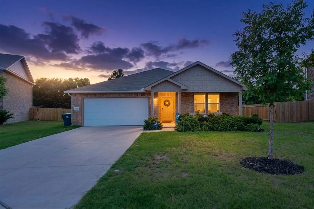 3635 Chestnut Oak Drive — photo
