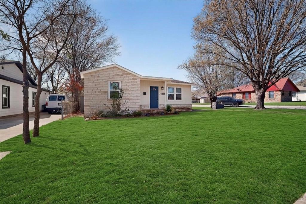 1300 E Mulkey Street — photo