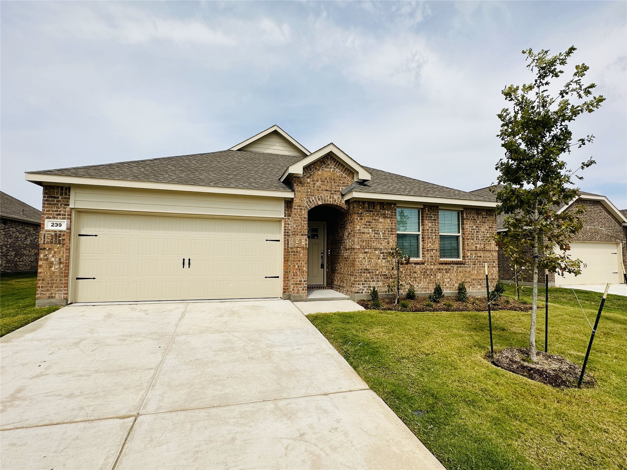 239 Jenkinson Drive — photo