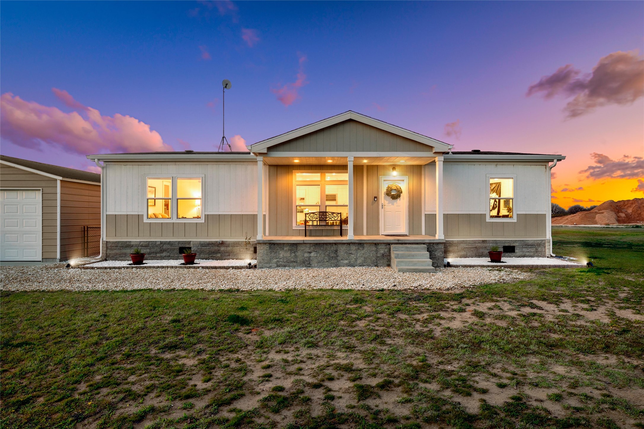 292 Rio Rim, Gholson, TX 76705