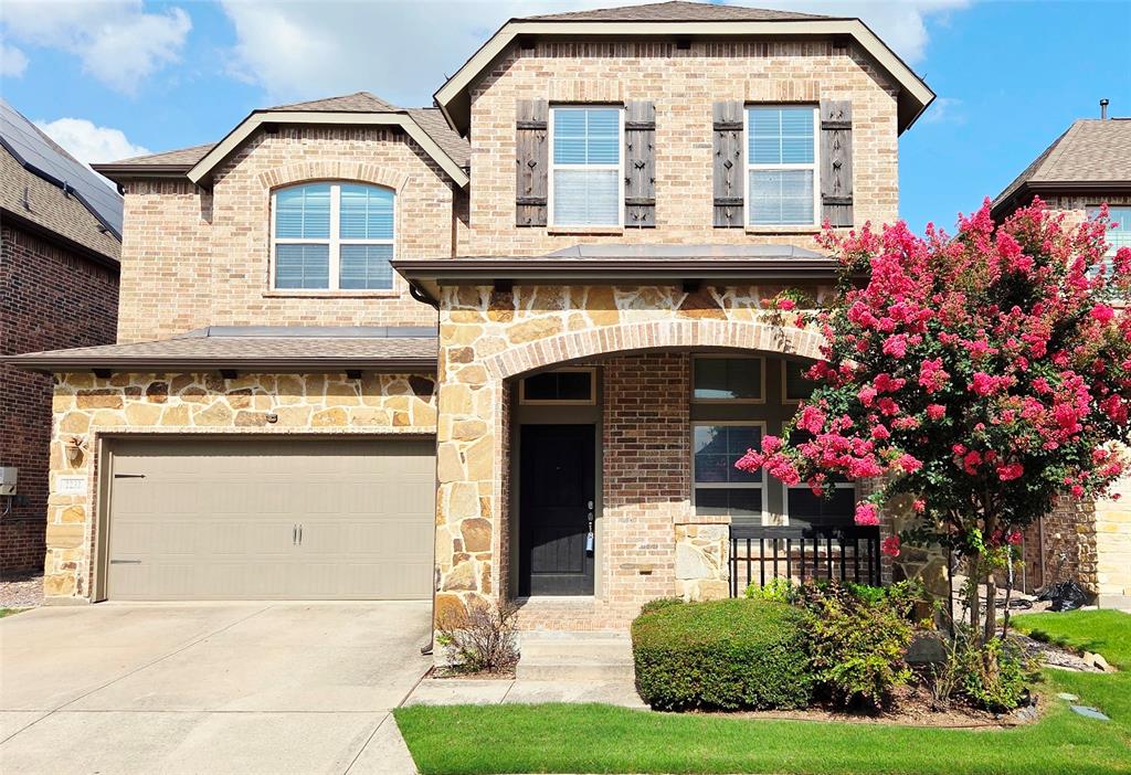 2232 W Dutch Drive — photo