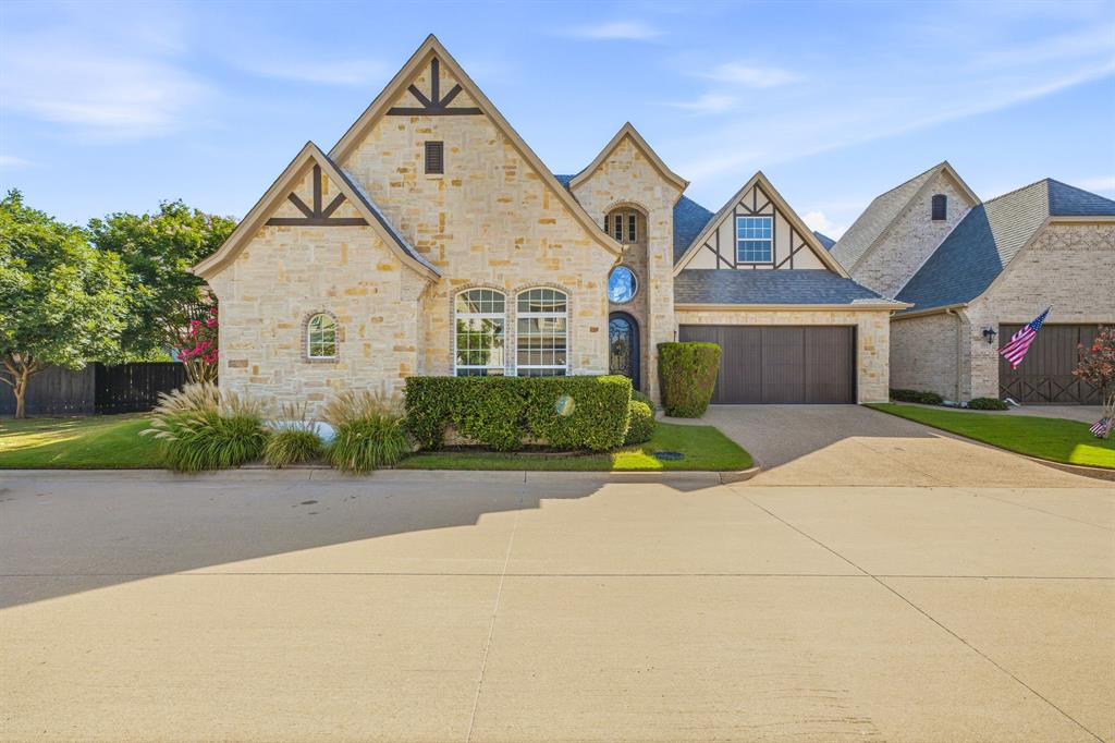 2414 Vineyard Drive — photo