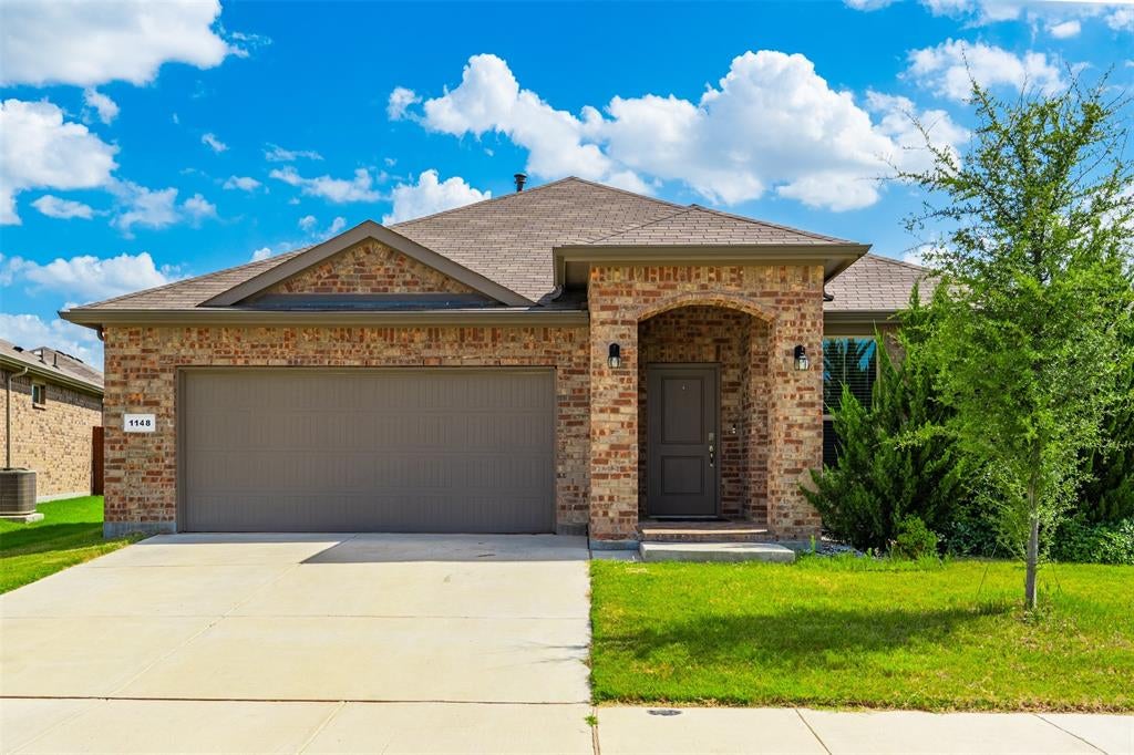 1148 Gillespie Drive — photo