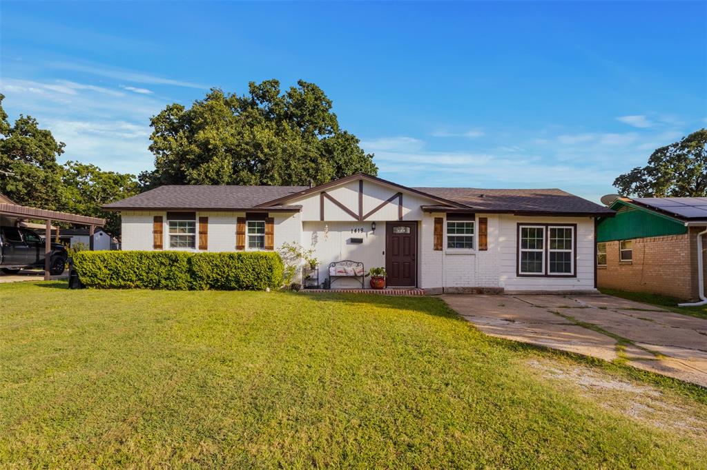 1418 Briarwood Drive — photo