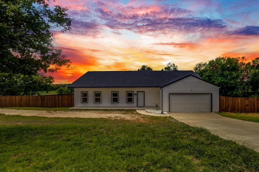 1409 County Road 913 — photo
