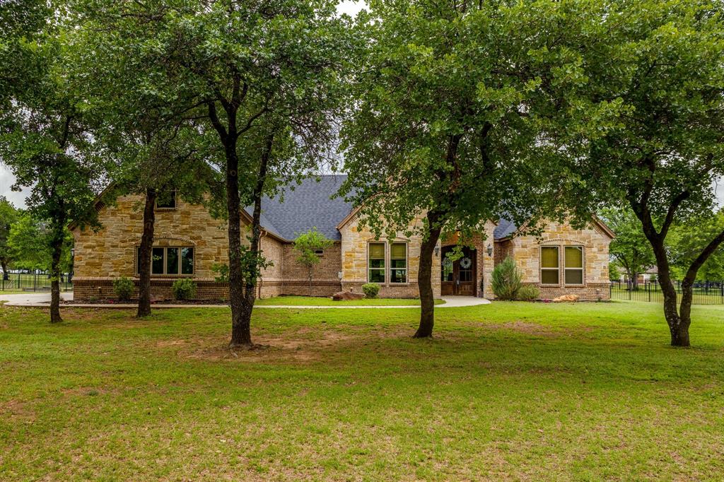 106 Treeline Court — photo