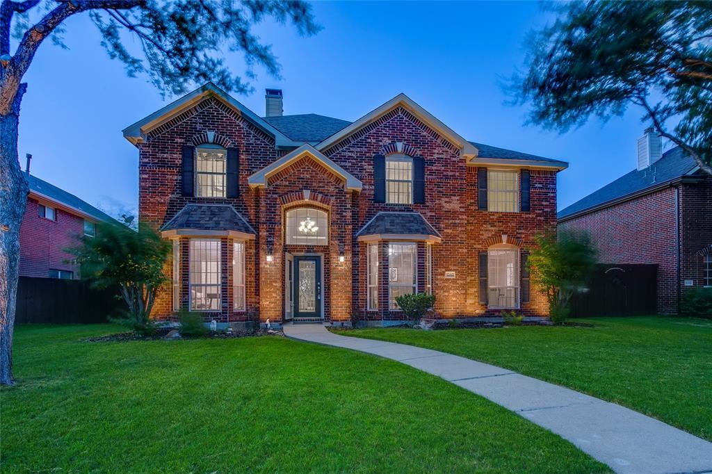 1040 Churchill Drive — photo