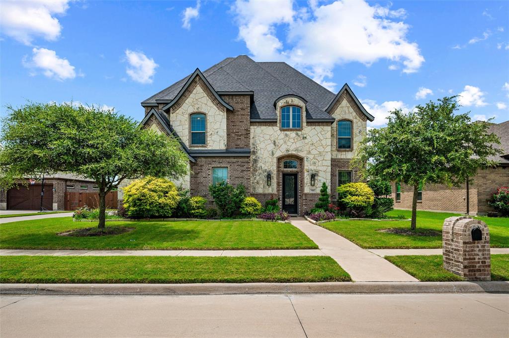 504 Stillwater Drive — photo