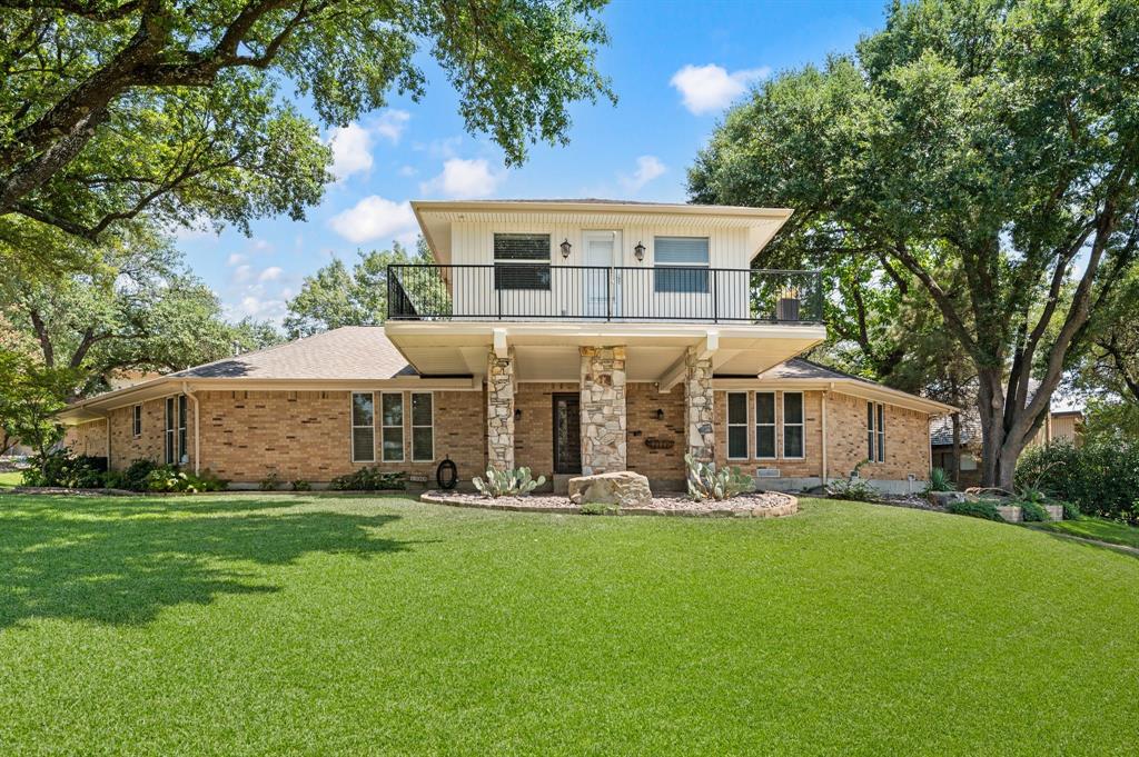 1501 S Lakeshore Drive — photo